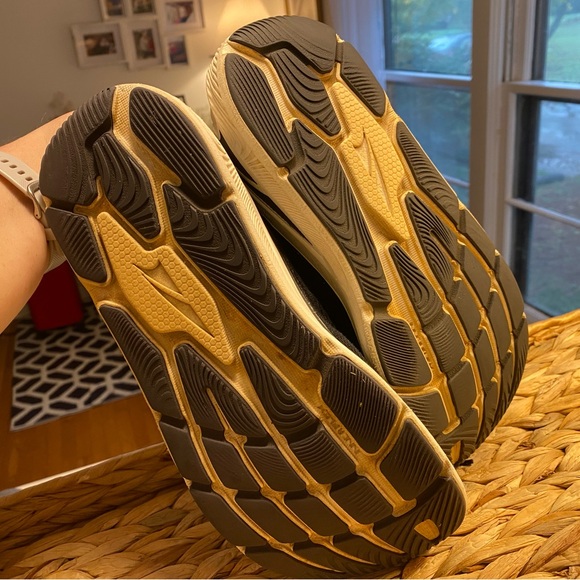 ASICS Gel Kayano 29 - Picture 7 of 8